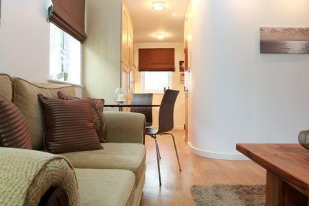 Ferienwohnung The Park - Holyrood Road With Free Parking EDI Exterior foto
